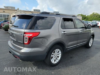 2014 Ford Explorer XLT – miniatura 4