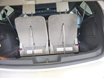 2014 Ford Explorer XLT – miniatura 16