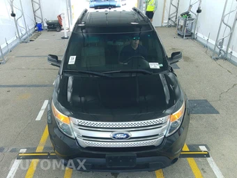 2014 Ford Explorer XLT – miniatura 2