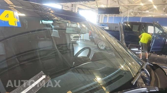 2014 Ford Explorer XLT – miniatura 40