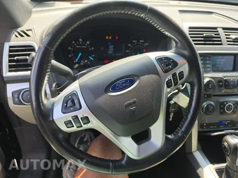 2014 Ford Explorer XLT - miniatura 10