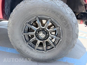 2014 Ford F-150 FX4 Crew Cab Short Bed - miniatura 2