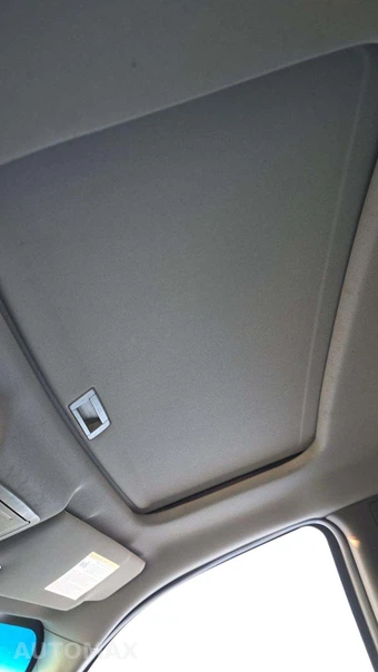 2014 Ford F-150 Lariat Crew Cab Short Bed - miniatura 29