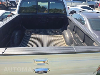 2014 Ford F-150 Lariat Crew Cab Short Bed - miniatura 14