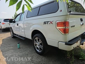 2014 Ford F-150 STX Extended Cab Medium Bed w/Rear Doors - miniatura 6