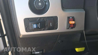 2014 Ford F-150 SVT Raptor Crew Cab Short Bed - miniatura 26