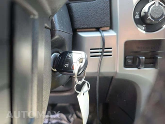 2014 Ford F-150 SVT Raptor Crew Cab Short Bed - miniatura 8