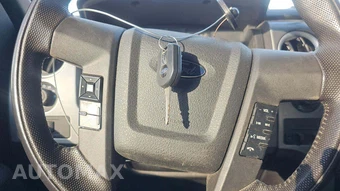 2014 Ford F-150 SVT Raptor Crew Cab Short Bed - miniatura 22