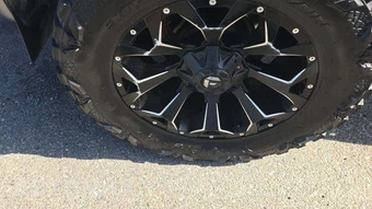 2014 Ford F-150 SVT Raptor Crew Cab Short Bed - miniatura 29
