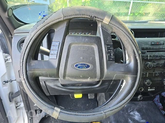 2014 Ford F-150 XL Extended Cab Medium Bed w/Rear Doors - miniatura 10