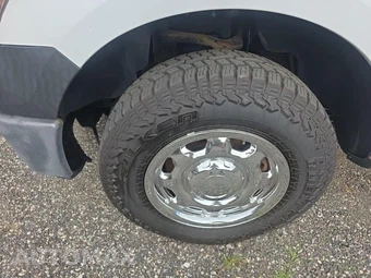 2014 Ford F-150 XL Regular Cab Long Bed – miniatura 8