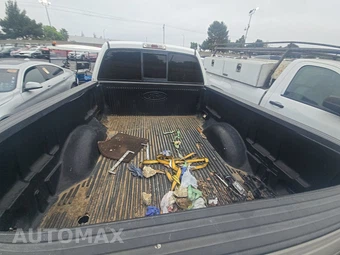 2014 Ford F-150 XLT Crew Cab Medium Bed – miniatura 17