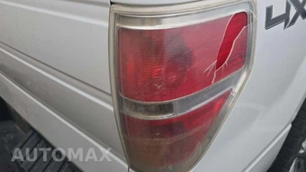 2014 Ford F-150 XLT Crew Cab Medium Bed – miniatura 24