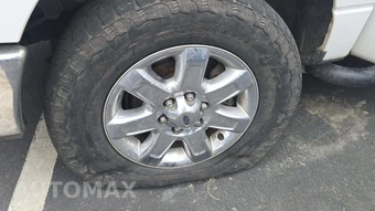 2014 Ford F-150 XLT Crew Cab Medium Bed – miniatura 38