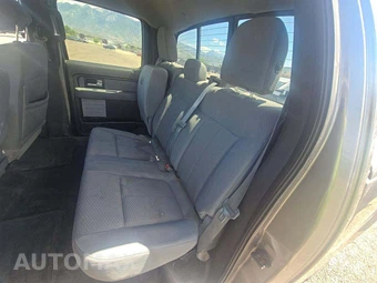 2014 Ford F-150 XLT Crew Cab Medium Bed – miniatura 13