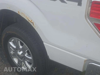 2014 Ford F-150 XLT Crew Cab Medium Bed – miniatura 23