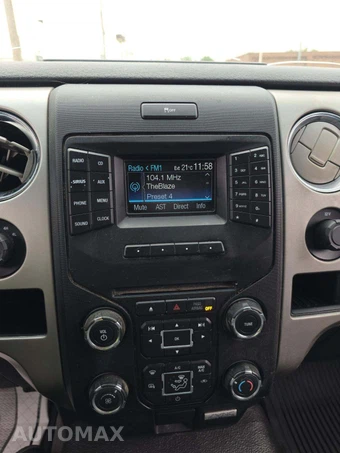 2014 Ford F-150 XLT Crew Cab Medium Bed – miniatura 10