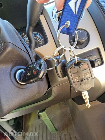 2014 Ford F-150 XLT Crew Cab Short Bed - miniatura 5