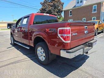 2014 Ford F-150 XLT Crew Cab Short Bed – miniatura 2