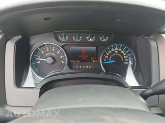 2014 Ford F-150 XLT Crew Cab Short Bed - miniatura 9