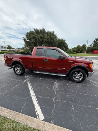 2014 Ford F-150 XLT Extended Cab Medium Bed w/Rear Doors - miniatura 7