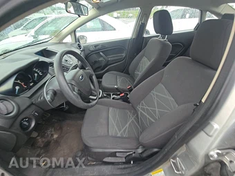 2014 Ford Fiesta S Sedan – miniatura 7