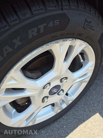 2014 Ford Fiesta SE Hatchback – miniatura 21