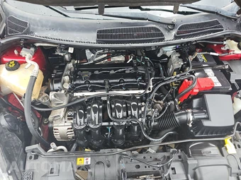 2014 Ford Fiesta SE Hatchback – miniatura 16