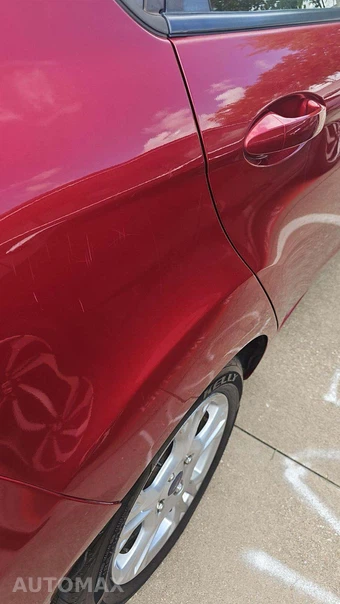 2014 Ford Fiesta SE Hatchback – miniatura 29