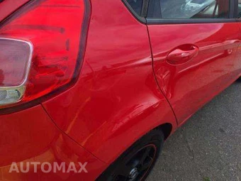 2014 Ford Fiesta SE Hatchback – miniatura 27
