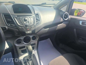 2014 Ford Fiesta SE Sedan – miniatura 10