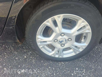 2014 Ford Fiesta SE Sedan – miniatura 34