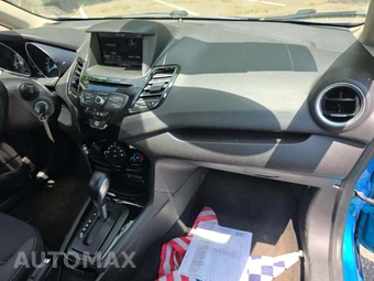 2014 Ford Fiesta SE Sedan - miniatura 19