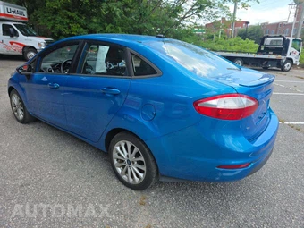 2014 Ford Fiesta SE Sedan - miniatura 2