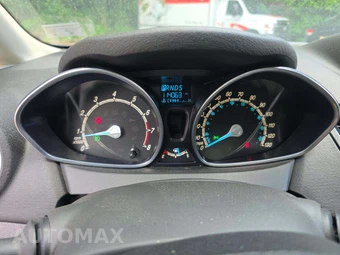 2014 Ford Fiesta SE Sedan - miniatura 9