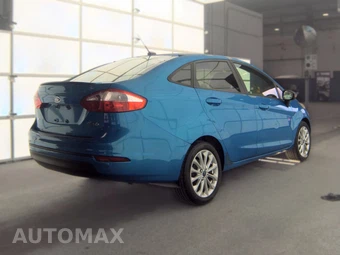 2014 Ford Fiesta SE Sedan – miniatura 4