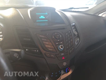 2014 Ford Fiesta SE Sedan – miniatura 11