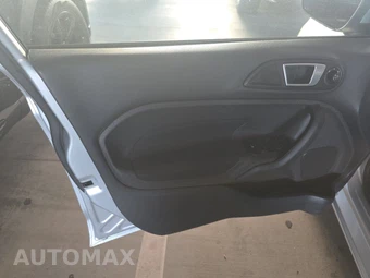2014 Ford Fiesta SE Sedan – miniatura 9