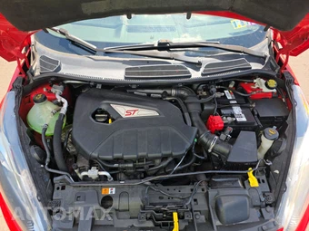 2014 Ford Fiesta ST Hatchback - miniatura 15