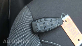 2014 Ford Fiesta ST Hatchback - miniatura 20