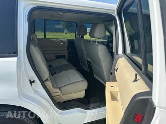 2014 Ford Flex SE - miniatura 9