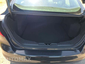 2014 Ford Focus S Sedan - miniatura 14