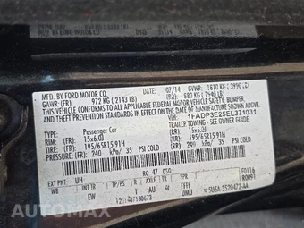 2014 Ford Focus S Sedan – miniatura 14