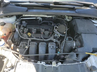 2014 Ford Focus SE Hatchback – miniatura 15