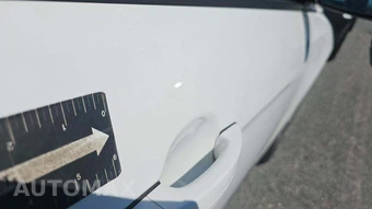 2014 Ford Focus SE Hatchback – miniatura 32