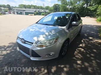 2014 Ford Focus SE Hatchback