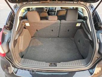 2014 Ford Focus SE Hatchback - miniatura 16