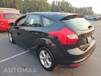 2014 Ford Focus SE Hatchback - miniatura 6