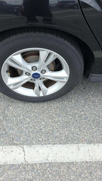 2014 Ford Focus SE Hatchback – miniatura 28