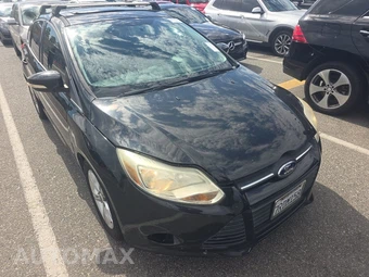 2014 Ford Focus SE Hatchback – miniatura 3